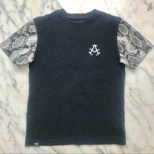 Akademiks Tshirt with Snake Skin Sleeves, Sz 7